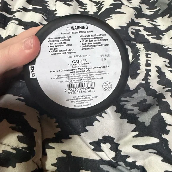 Bath & Body Works Gather Candle - Black with Gold Accents - Picture 3 of 3